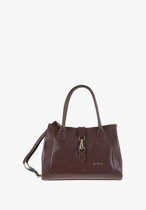 Sac à main en cuir marron avec une finition texturée, des poignées doubles, une bandoulière amovible et un rabat à l'avant doté de quincaillerie dorée.