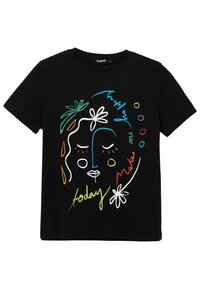Svart bomulls-T-shirt med färgglada abstrakta ansikten och blommönster i gröna, blå, orange, gula och röda konturer. Kortärmad.