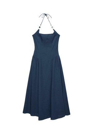 Abito midi blu navy con scollo all'americana, corpetto aderente, gonna svasata e perline decorative sulle spalline a laccio.