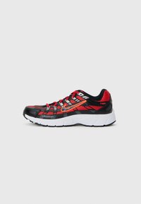 Non sélectionné, university red/black/silver-coloured/dark smoke gray