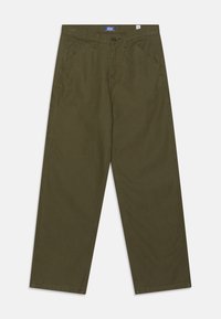 Δεν επιλέχθηκε, olive night