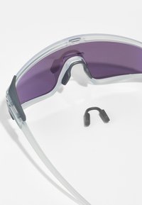 Oakley UNISEX biały