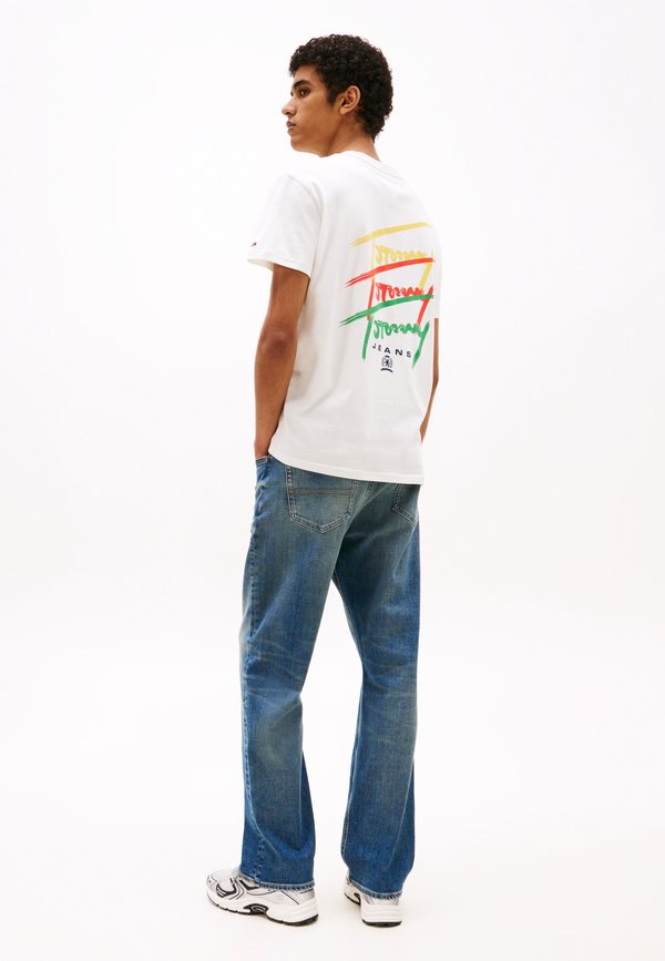 REG TWISTED SIGNTR EXT - Print T-shirt - ecru3