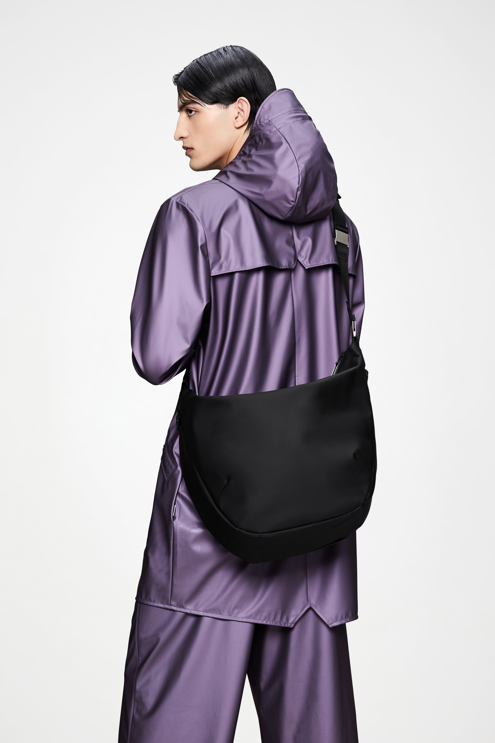 Rains VALERA SHOULDER BAG UNISEX - Shopper - black/zwart - Zalando.nl