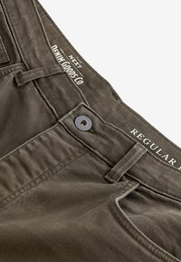 Next REGULAR FIT OVERDYED - Jean droit - brown dark