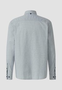 Lange mouwen overhemd in lichtgrijze stof met een gestructureerd patroon, voorzien van een kraag en knoopmanchetten, gezien van de achterkant.