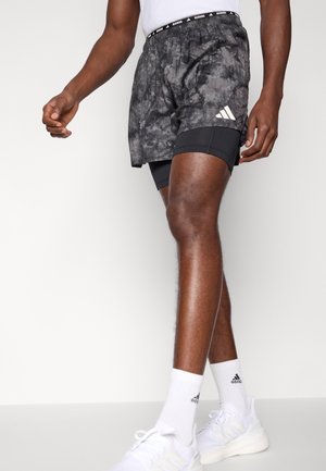adidas Pantalón corto 2 en 1 efecto spray adi365 — foto 4