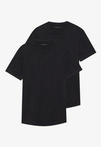 T-shirts pretos de manga curta em um pacote de dois, feitos de um tecido suave com decote redondo e barra reta. Design simples sem padrões.