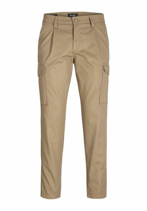 Pantaloni cargo beige in misto cotone. Presentano due tasche laterali, una chiusura a bottone e un design a gamba dritta. Texture liscia e vestibilità su misura.