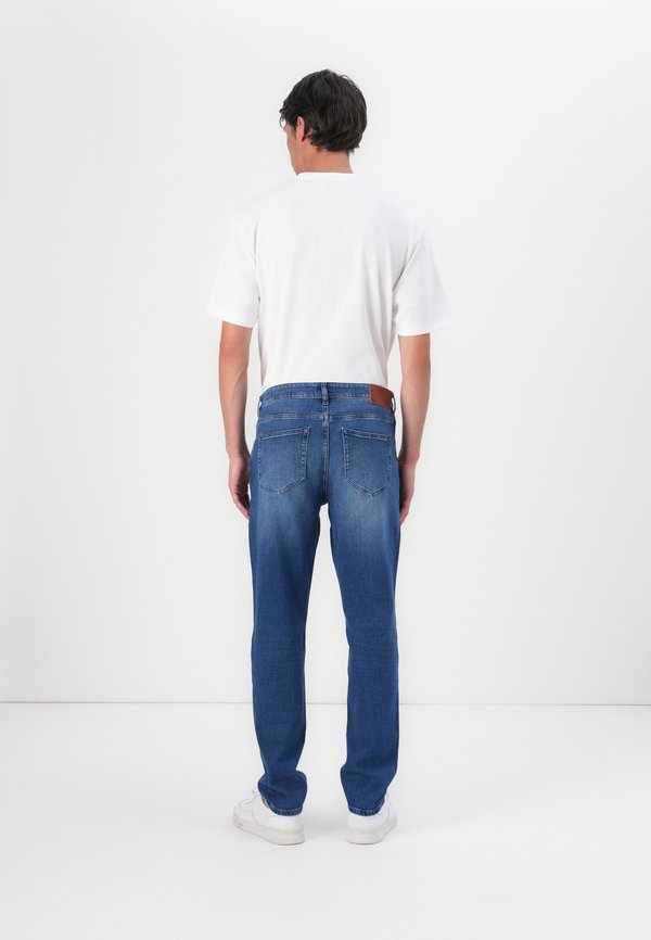 TROY - Jeans Tapered Fit3