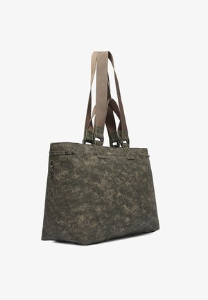 Velká šedá taška na plátno s texturou, se dvěma silnými ramenními popruhy a malým kovovým logem "G-STAR" vpředu dole vpravo.