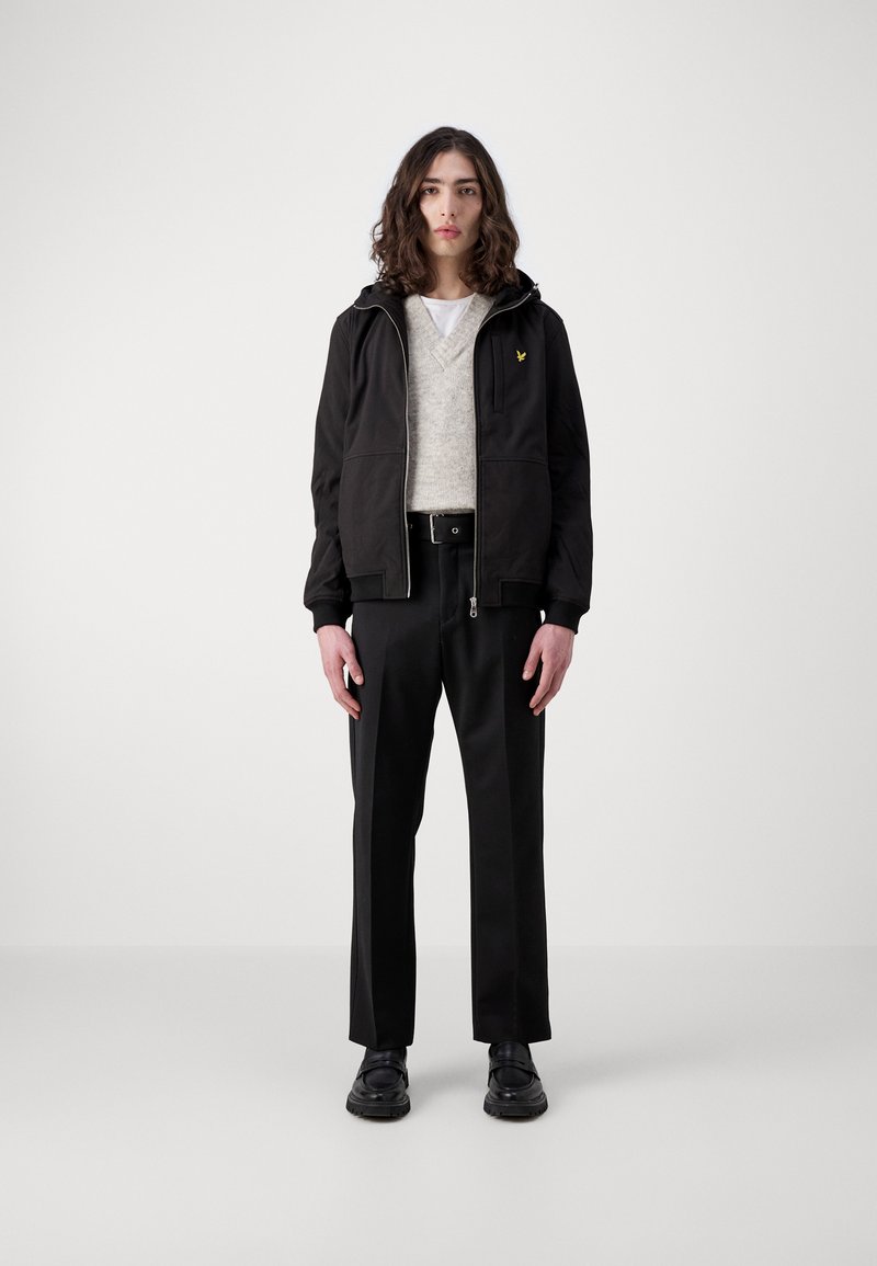 Lyle & Scott FLY TRACKIES - Trainingsbroek - jet black/zwart