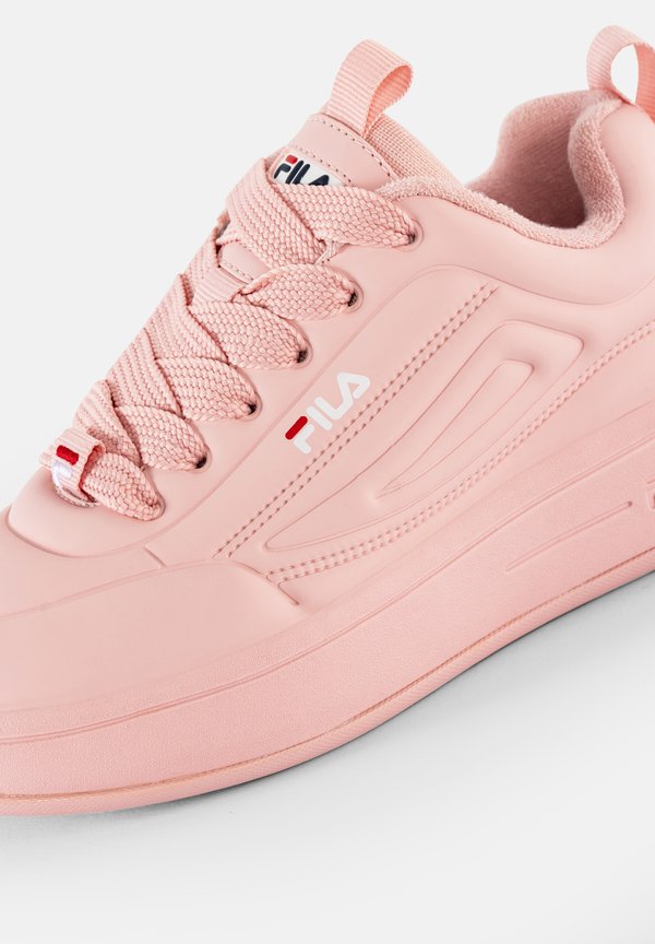 SUPER BUBBLE - Trainers3