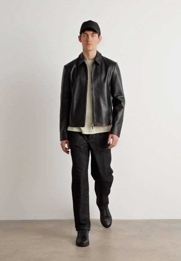 MONOGRAM UNISEX - Cap4