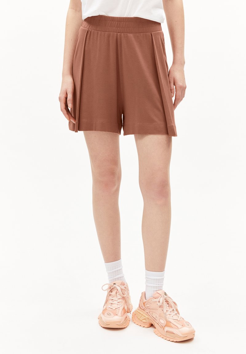 ARMEDANGELS AAREZU - Shorts - nutshell