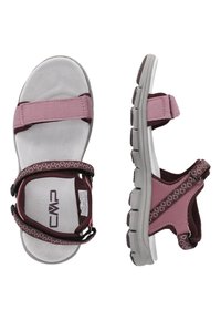 Rosa och grå sandal med textilremmar, justerbara spännen, vadderad innersula och gummiyttersula med ett mönstrat accentdesign.