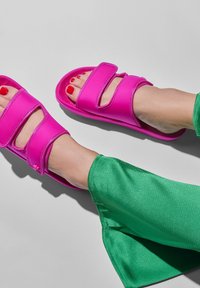 flip*flop FLOWER - Mules - magenta