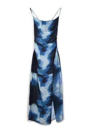 Lange mouwloze jurk met dunne bandjes, blauw-wit tie-dye patroon en een zijsplit.