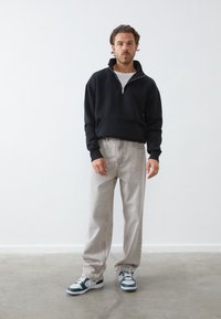 Thumbnail Image 2