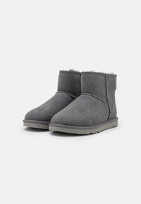 UGG Botines - dark grey