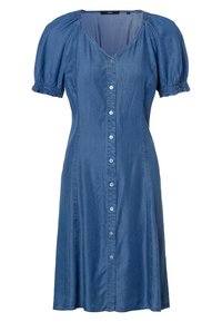 Vestido de denim con mangas cortas abullonadas, escote en V y cierre de botones en la parte delantera. Color azul claro, textura suave y silueta fluida.