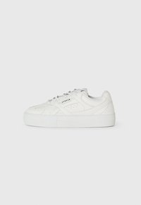Baskets basses - white