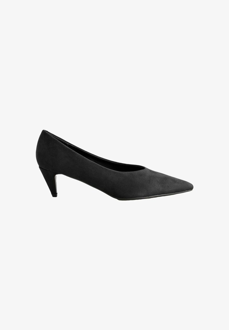 Must musta pump terava varviga ja keskmise kõrgusega kontsaga. Sile tekstuur ja minimalistlik disain, ilma nähtavate logode või kaunistusteta.