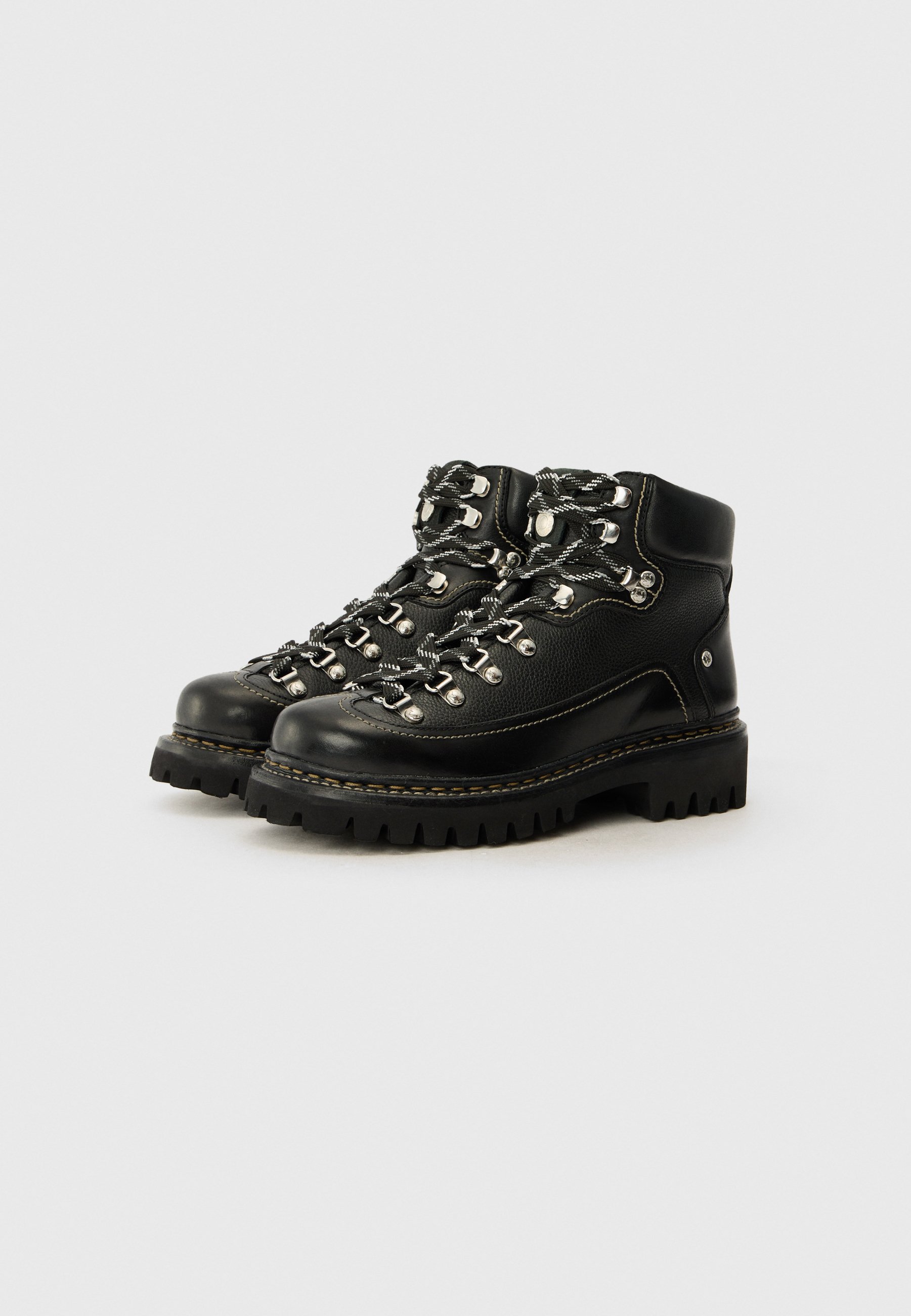 Dsquared2 Lace-up ankle boots - black - Zalando