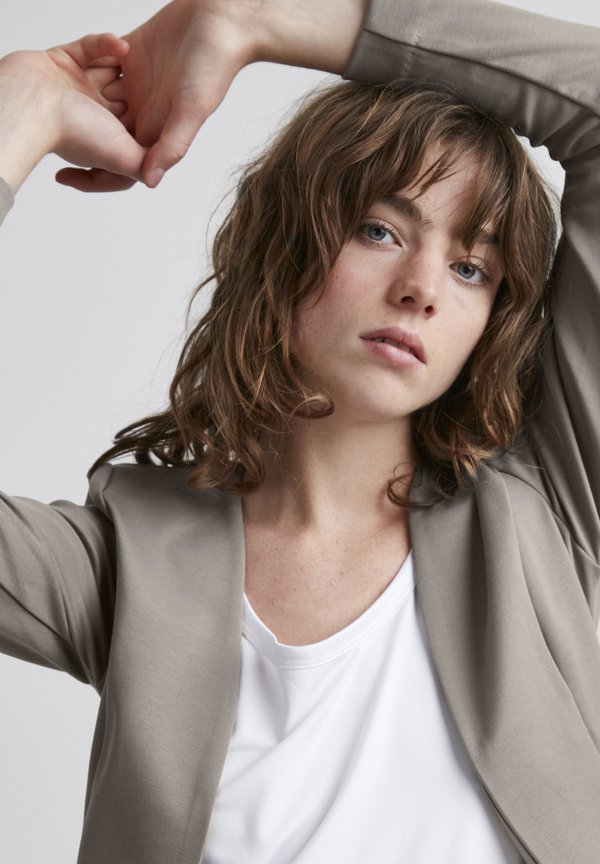 IHKate - Cardigan - driftwood4