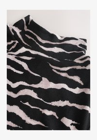 Niewybrane, zebra
