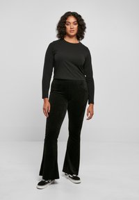 Urban Classics Püksid - black