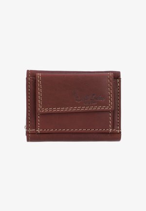 Braune Lederbörse mit gesticktem Design, ausgestattet mit einer Frontklappe und geprägtem Logo. Kompakte rechteckige Form, glatte Oberfläche.