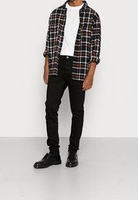 G-STAR Džíny Slim Fit - black denim