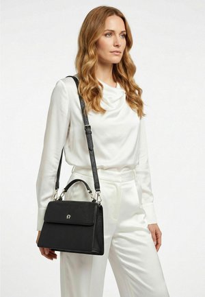 AIGNER, Sac à main - black