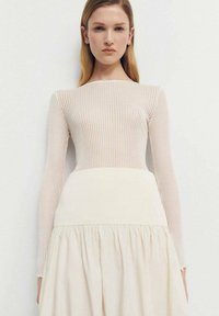 Mango ANDRES - Dolgo krilo - off-white