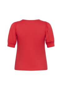 Rode korte mouwen T-shirt met een ronde hals; heeft opbollende mouwen en een gladde, zachte textuur. Eenvoudig ontwerp zonder extra patronen.