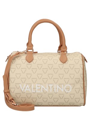 Beige Valentino-handtas met handvatten en riem van lichtbruin leer, met herhaalde Valentino-logo's en grote Valentino-tekst aan de voorkant.