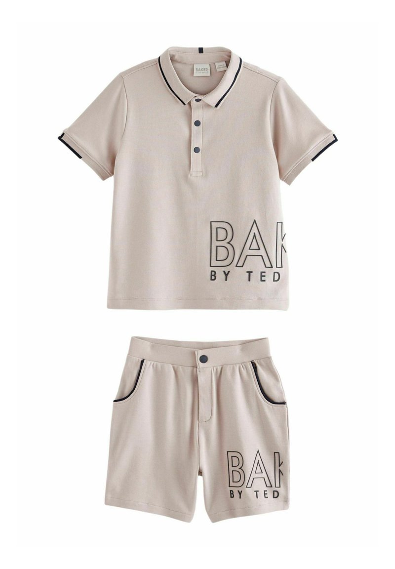 Baker by Ted Baker SET - REGULAR FIT - Lühikesed püksid - stone