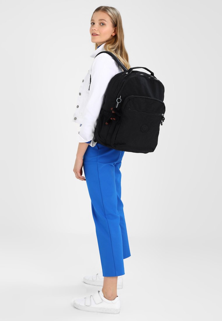 thru hike pack weight