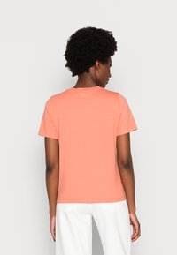 edc by Esprit - TEE - T-shirt z nadrukiem - peach - 2