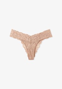 Unselected, sand