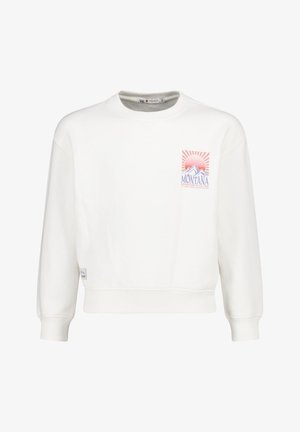 Witte crewneck-trui met berg- en zonafbeelding en de tekst "Montana Adventure is Calling" op de linkerborst.
