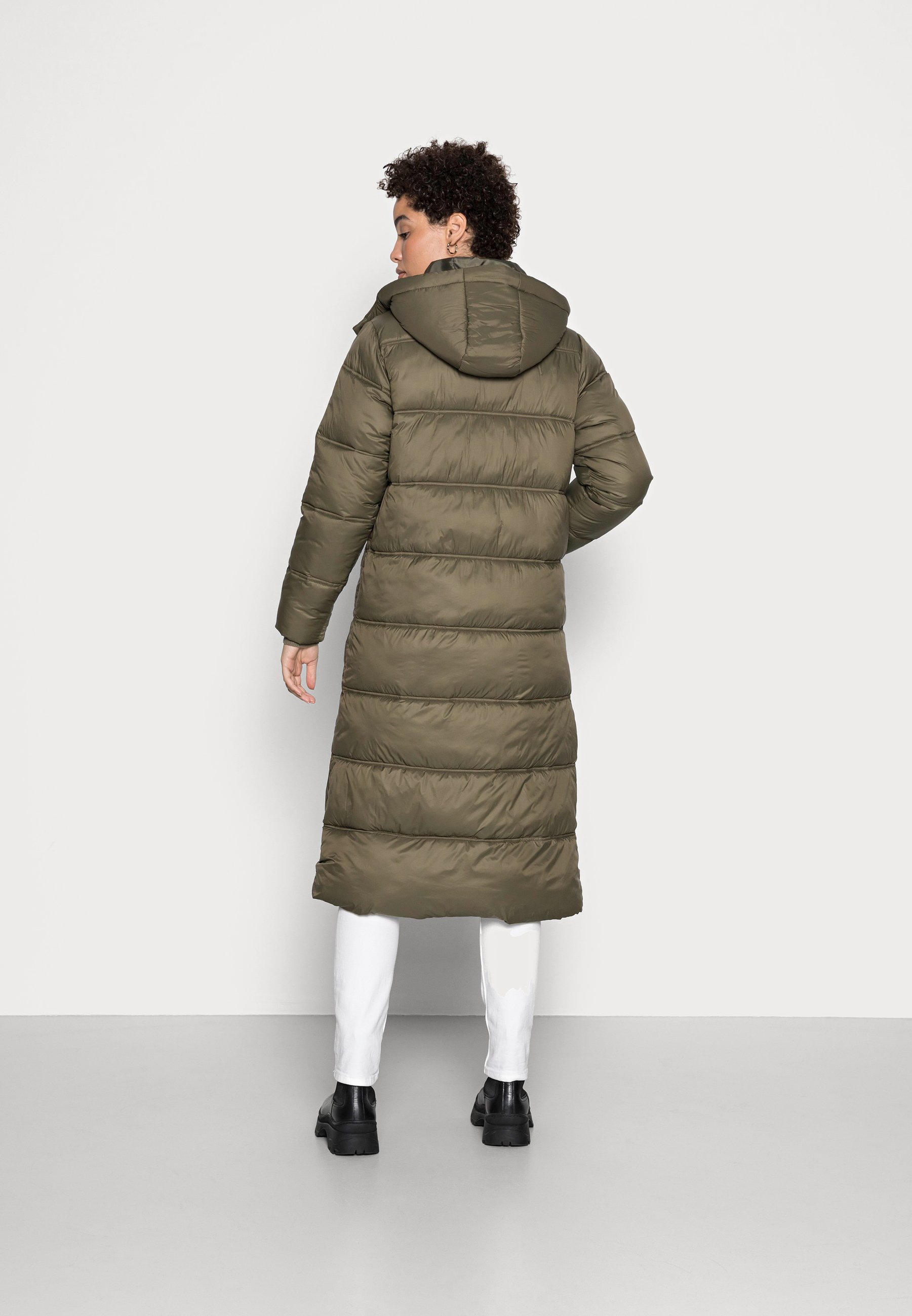 Cream GAIAGRO LONG JACKET - Winter coat 