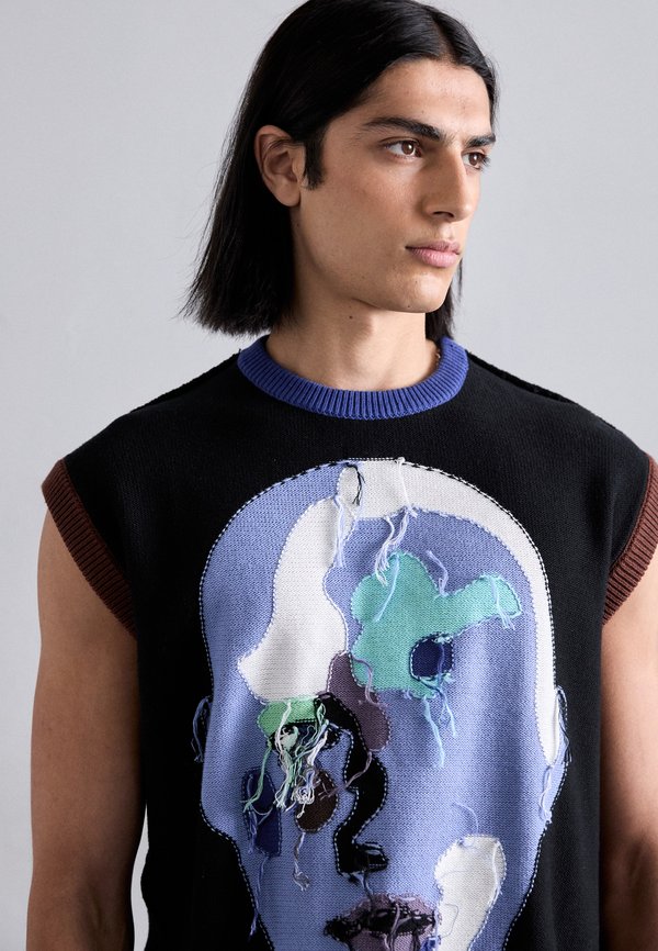 REVERSE PATCHWORK FACE  - Print T-shirt2