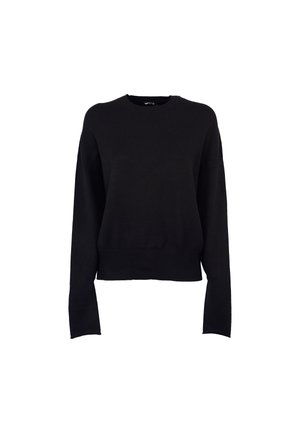 - Sweter