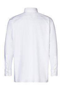 Chemise blanche à manches longues, coupe droite, col classique et poignets à boutons. Tissu lisse sans motifs ni ornements.