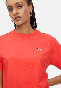 Fila BIENDORF - T-shirt basic - cayenne