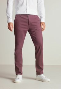 Next SLIM FIT - Pantalones chinos - purple