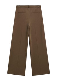 Hnědé široké kalhoty z hladké látky, s dvěma zadními kapsami a ostrými záhyby pro elegantní vzhled.