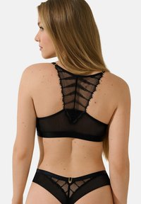 Lisca SOUTIEN OUVERTURE LOVE - Soutien-gorge à armatures - noir